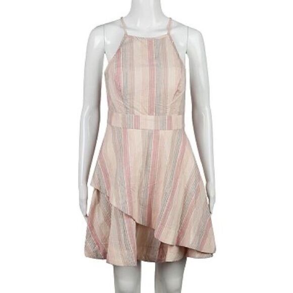 Xtraordinary Dress  - Picture 1 of 4